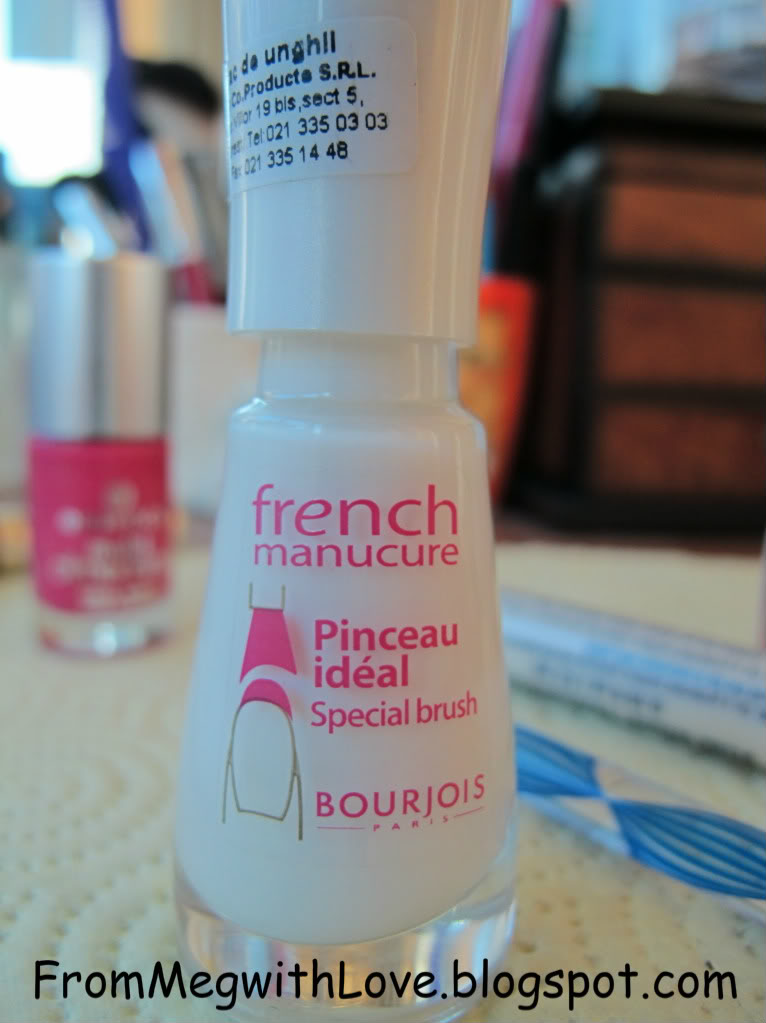 Bourjois - Pinceau ideal / special brush / aplicator ideal pentru manichiura french