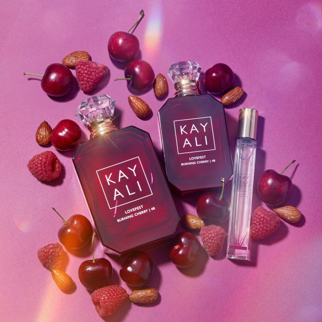 Apă de parfum Lovefest Burning Cherry - Kayali