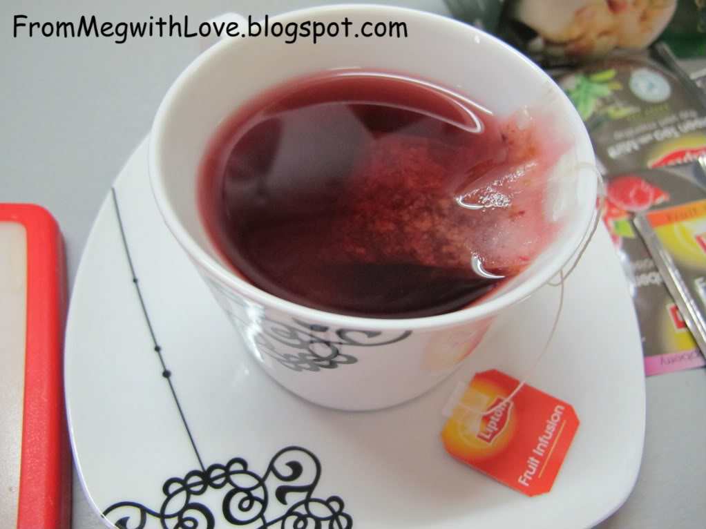 Lipton Hibiscus, macese si mere